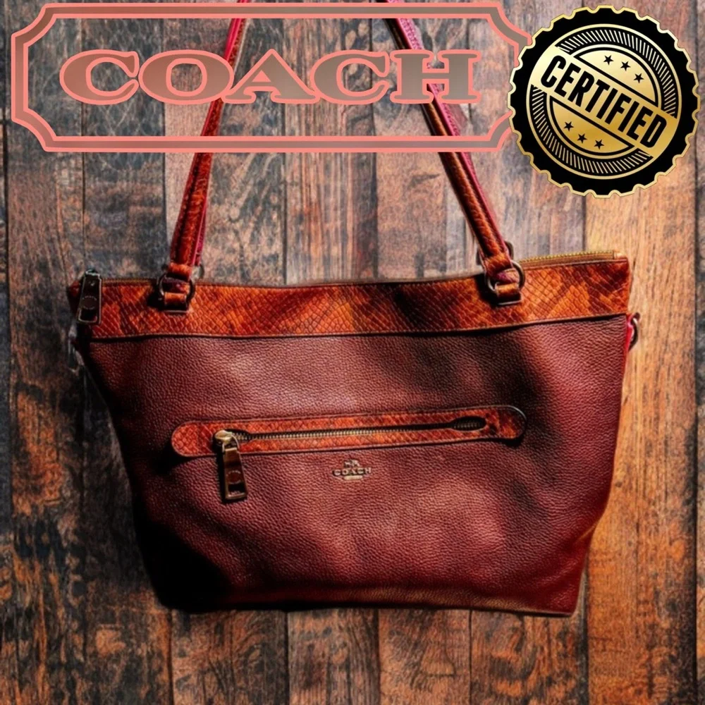 STUNNING β¨ Coach Embossed Leather Tote β Wine/Burgundy with Snake Print Trim β¨β - Picture 1 of 14